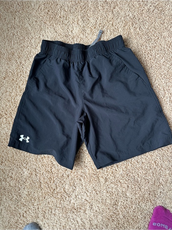 Other - Boys Under Armour shorts